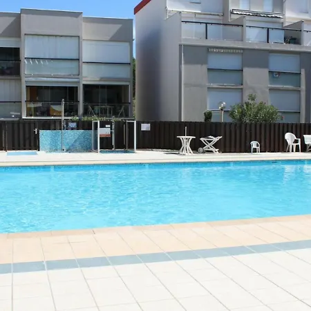 Apartment Climatise Avec Terrasse Et Piscine Sur Le Port De Gruissan, Proche - 4 Couchages - Fr-1-229-104