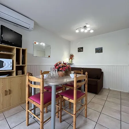 Climatise Avec Terrasse Et Piscine Sur Le Port De Gruissan, Proche - 4 Couchages - Fr-1-229-104 Apartment *